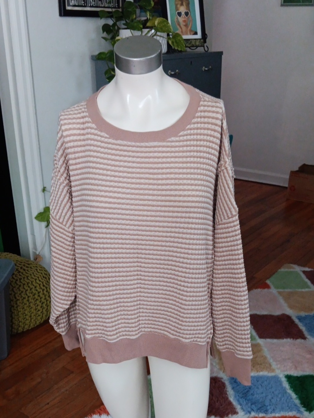 American Eagle Outfitters Blush Pink Textured Crewneck Sweater